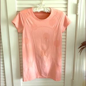 Lululemon Top. Size 8. EUC.
